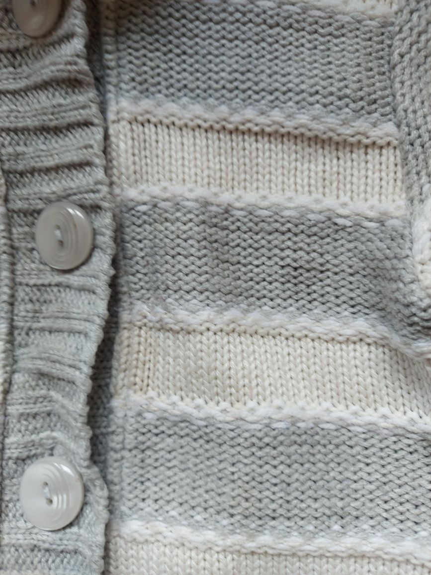 Sweter dziecięcy w pasy wiek 3lata gruby
