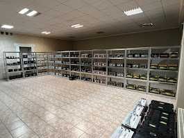 Akumulatory dla wszystkich samochodów osobowych i ciężarowych i innego