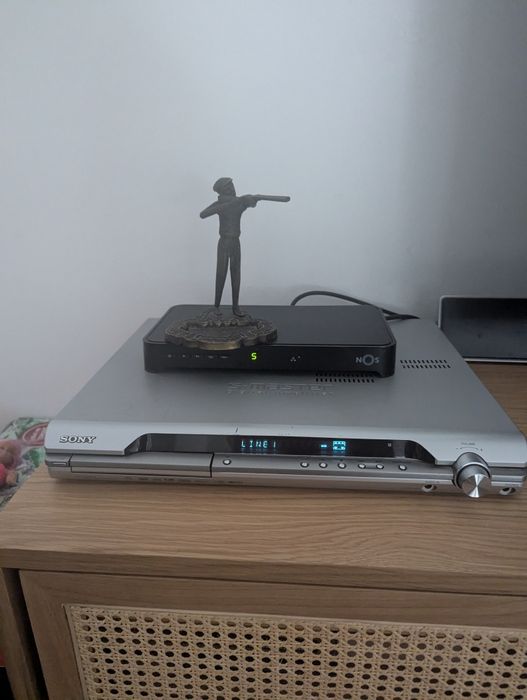 Televisão LG e DVD Sony