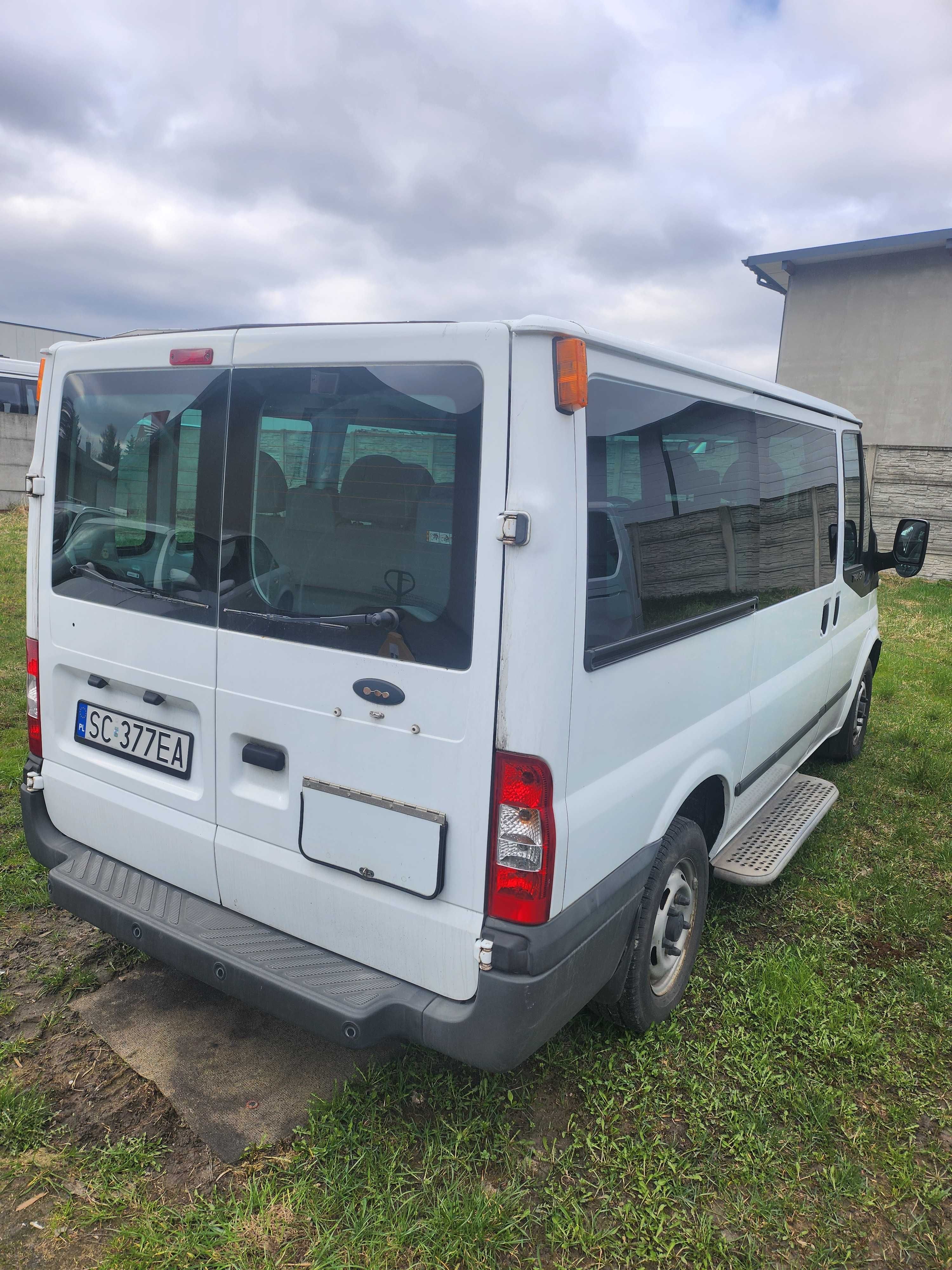 Ford Transit 9 osób 2,2 super stan Częstochowa