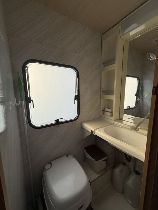 Caravana Adria 350