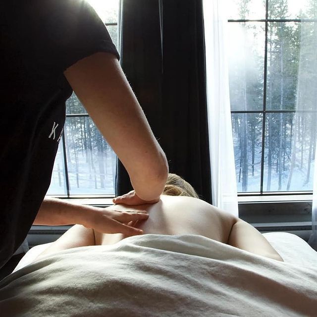 Массаж на дом. Massage Kiev. Massage Service to your apartment.