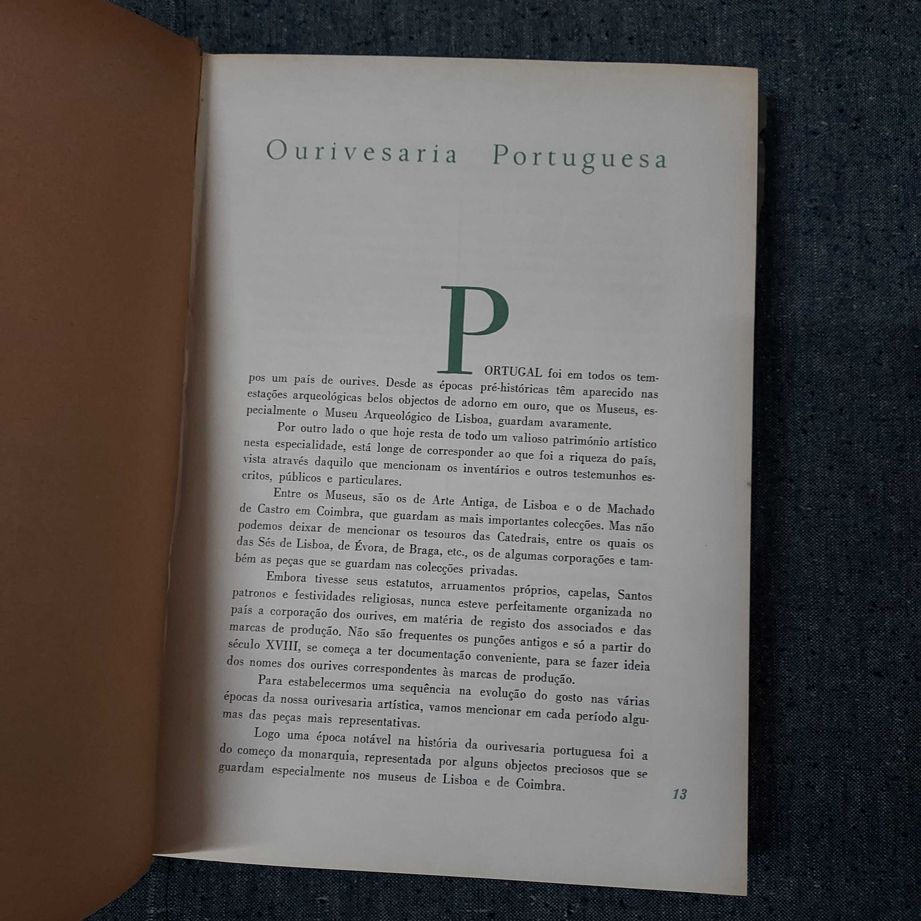 Ferreira De Andrade-Anuário Do Turismo Português-n.º 4-1956