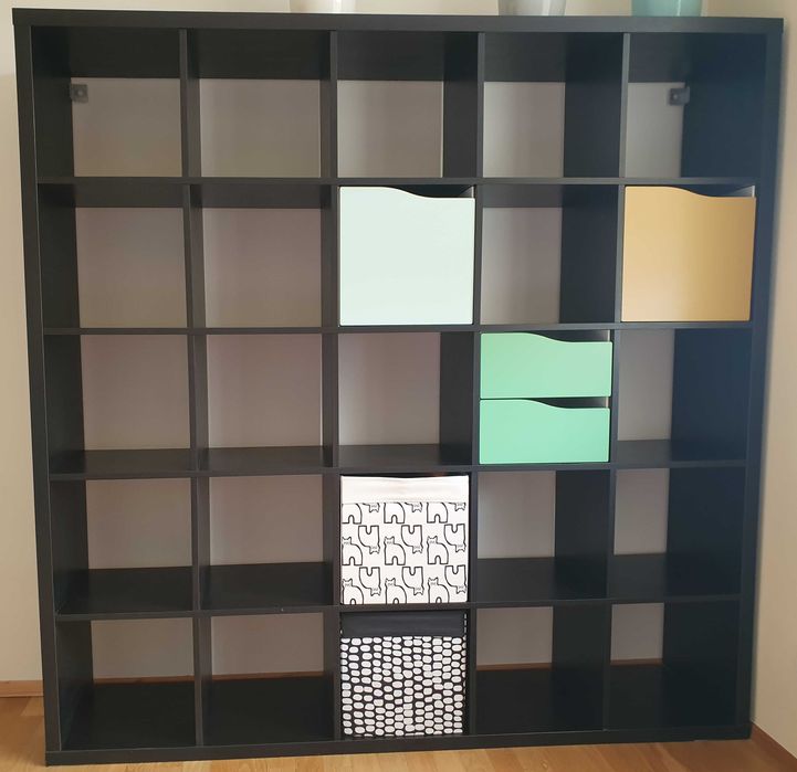 IKEA KALLAX regał  5X5 (182X182) czarny + 5 wkładów