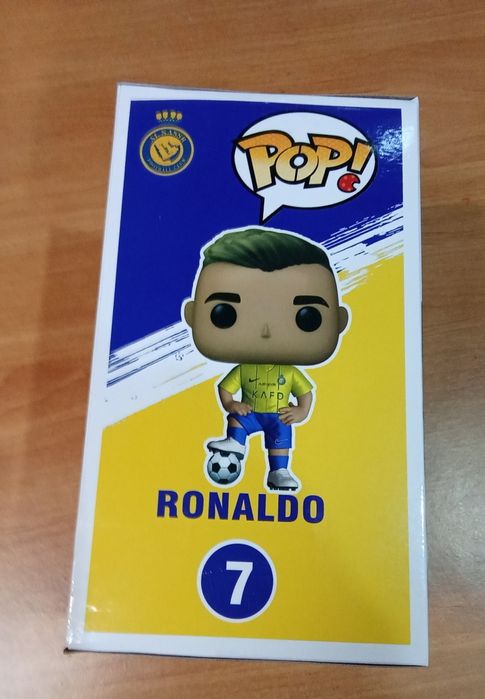 Ronaldo 7 CR7 Al nasrr figura nova em caixa.