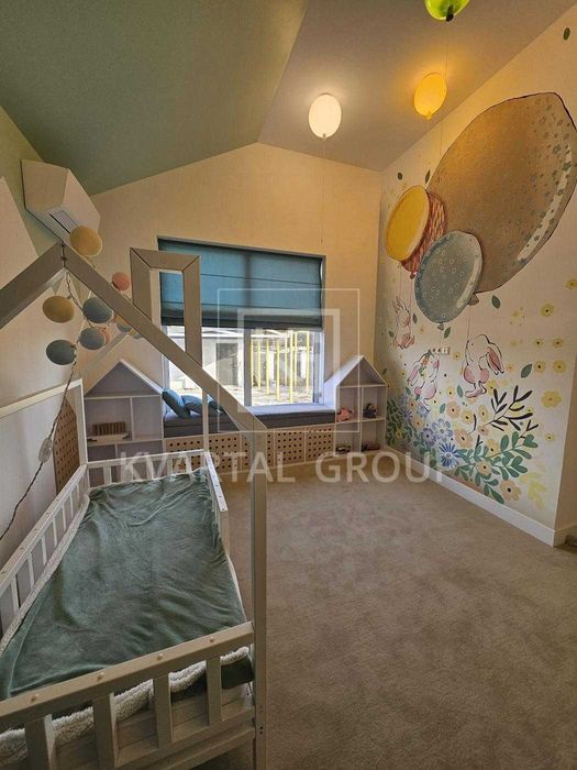 Одноповерховий будинок в сучасному стила з ремонтом. Микуличі