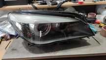 farol direito bi-xenon BMW série 7 F01