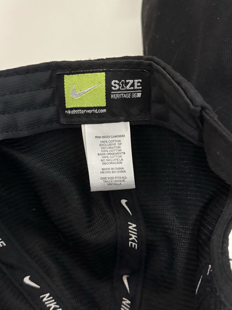 черная кепка найк nike