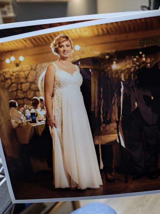 Suknia ślubna ciążowa