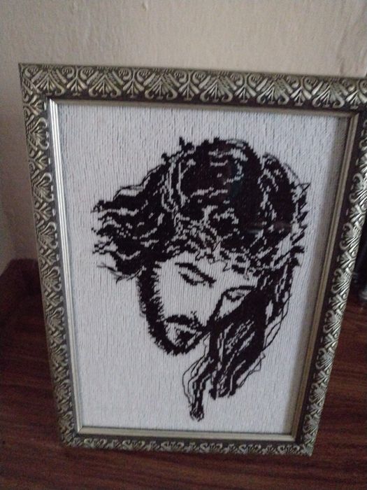 Obraz haft  krzyżykowy, Jezus w koronie