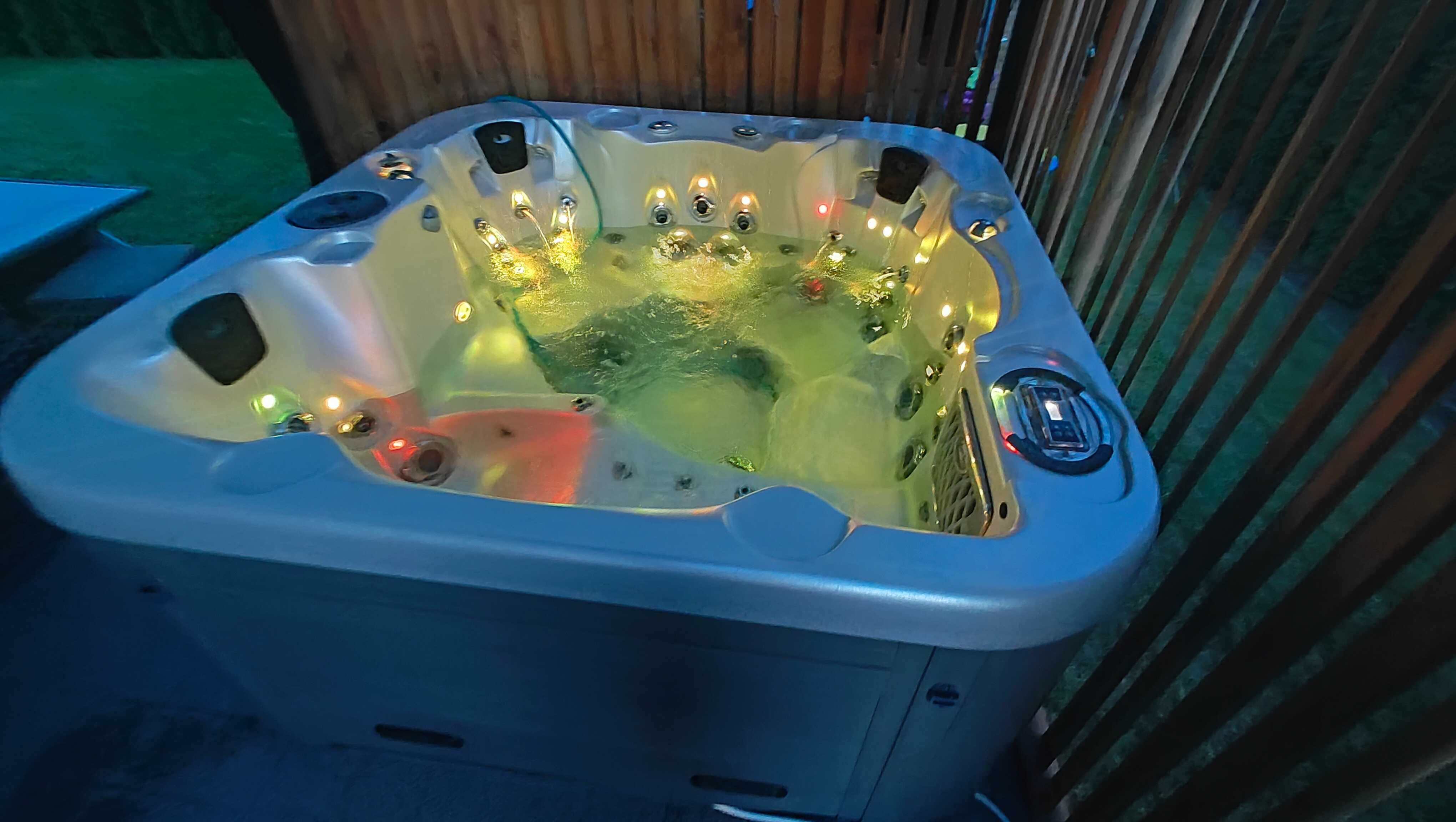 Wanna spa , jacuzzi , Balboa , Hot Spring , Sundance , Gecko