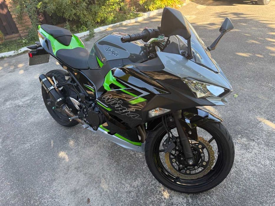 Kawasaki Ninja 400