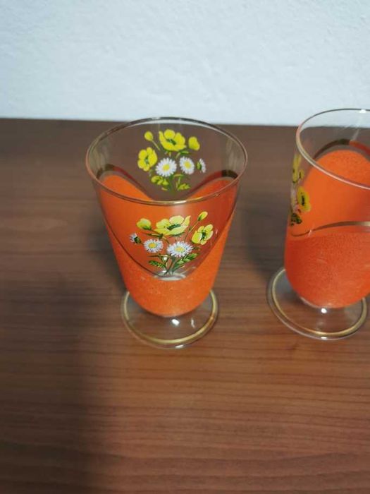 Copos Vintage - Pintados Mão - Estado Novo