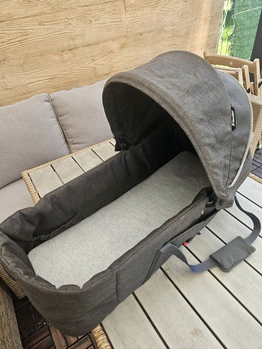 Gondola x nest, x lander