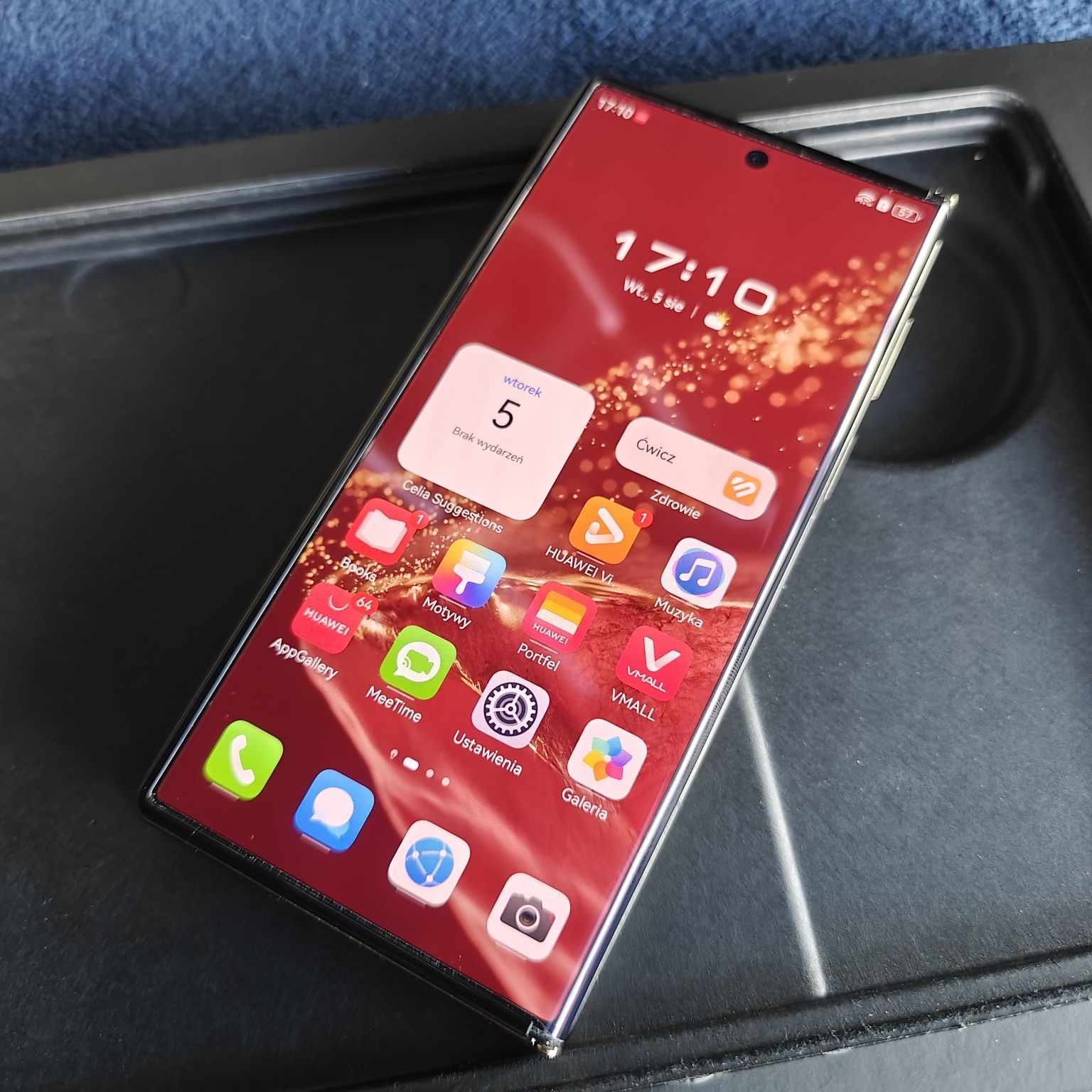 Huawei Mate XT Ultimate Design 16/512GB red Triple display