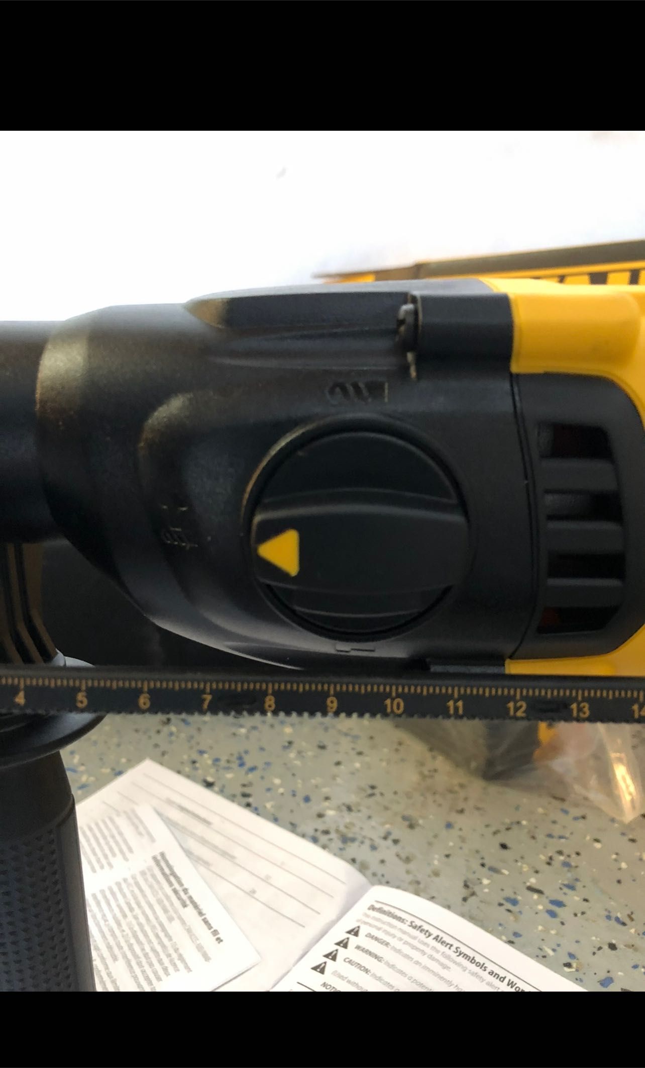 Dewalt     Torna