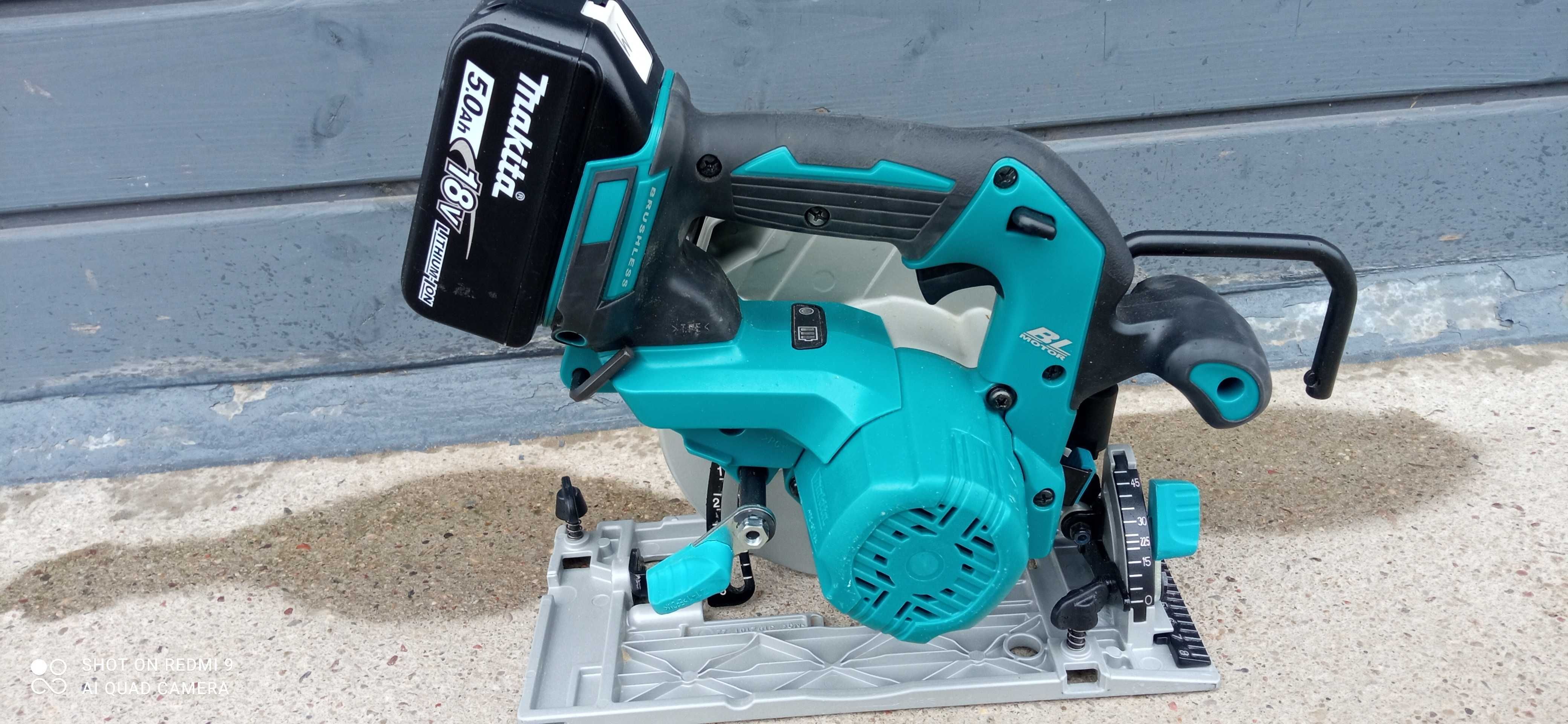 MAKITA 165mm 5Ah DHS680 Piła Pilarka tarczowa