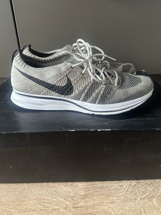 Nike Flyknit Trainer 11.5US buty 45,5 Pale Grey