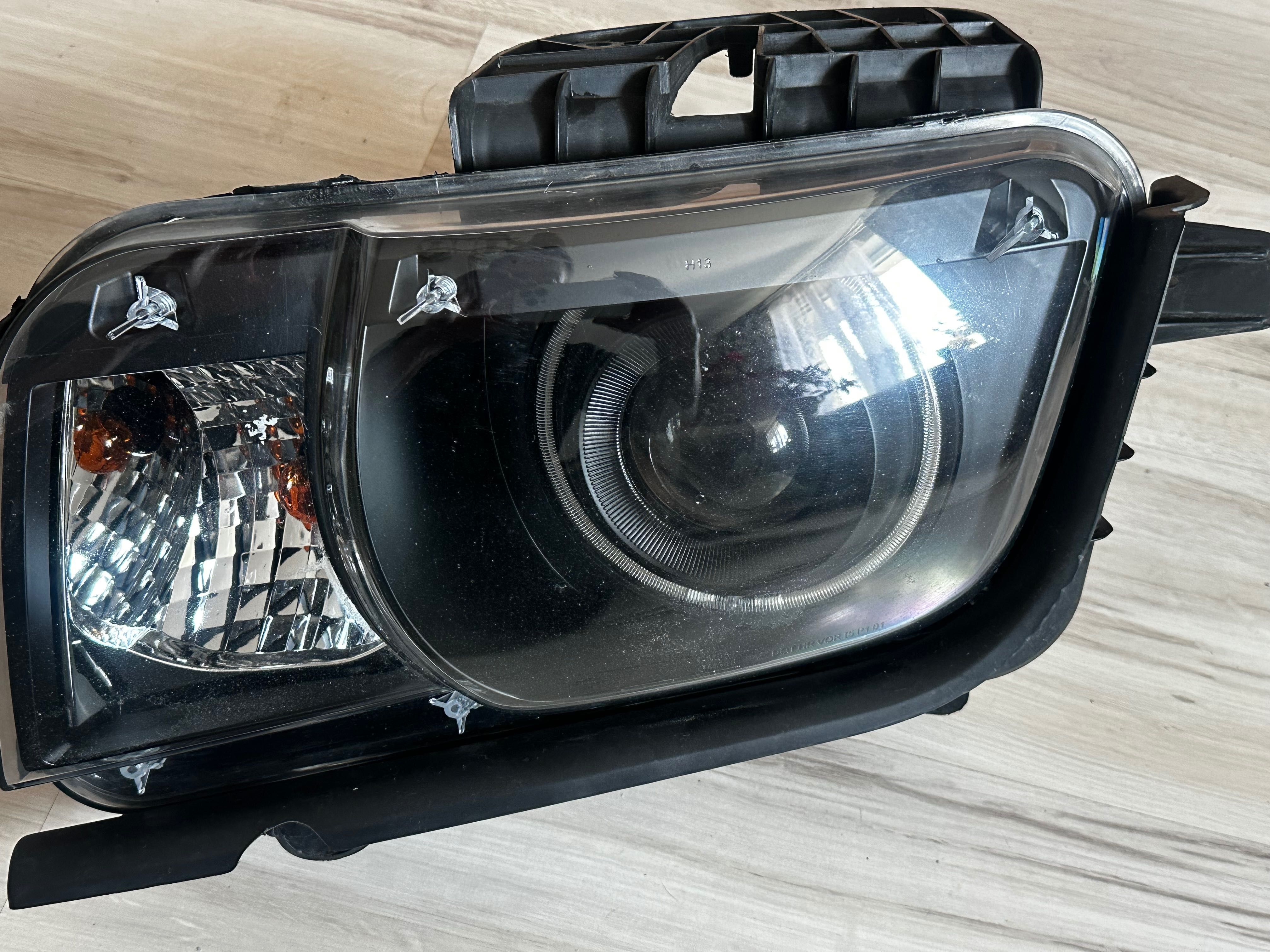 Lampy Chevrolet CAMARO V 09-13R RINGI LED