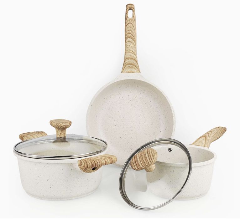 Zestaw naczyń i przyborów Wodillo - do wszystkich typów kuchni nowe