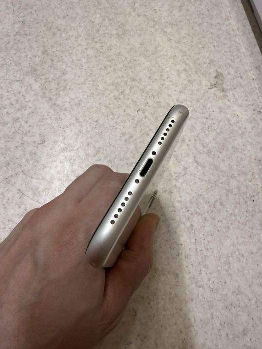 Продам iPhone 11/7 iCloud заблокирован