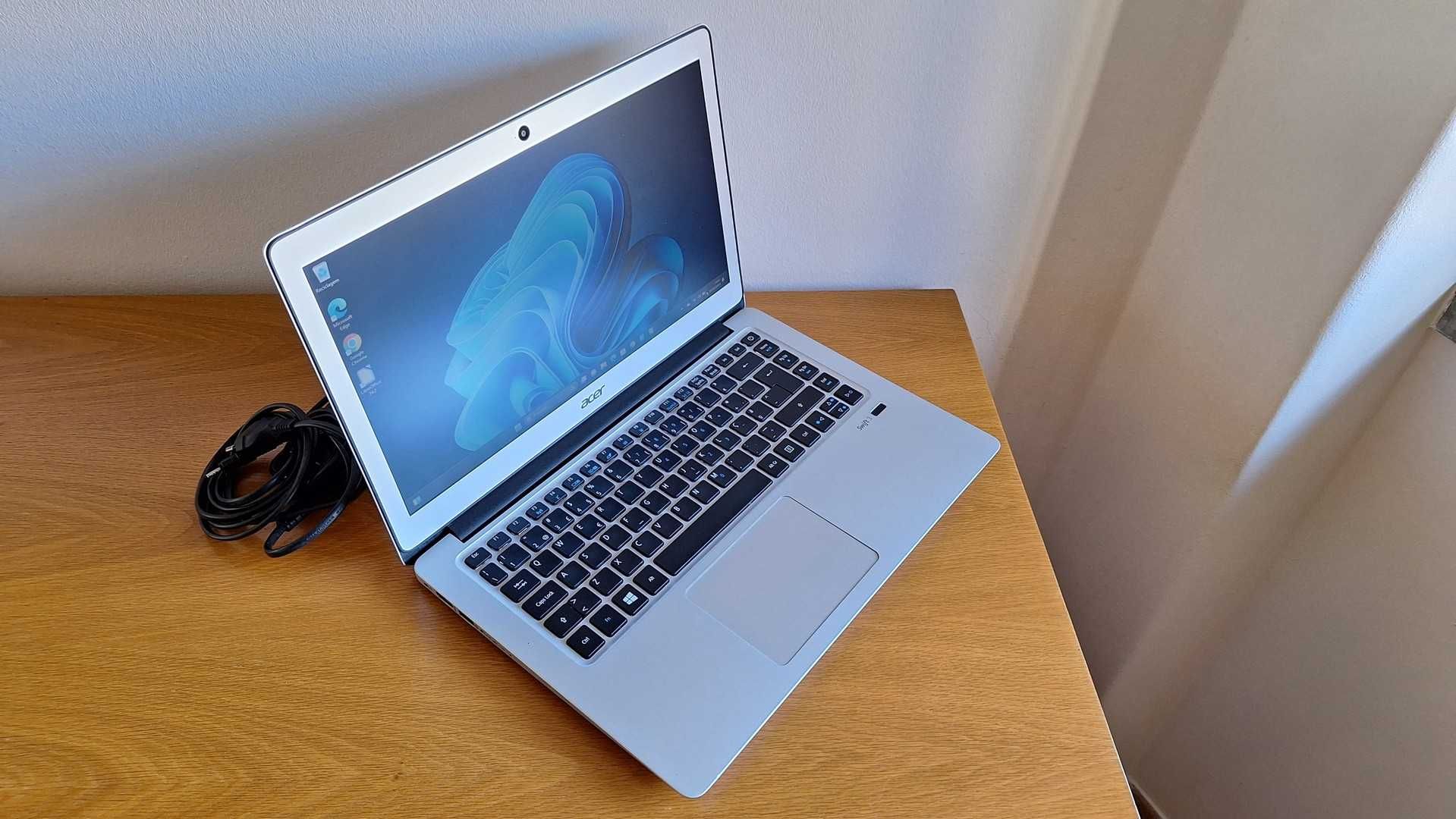 Acer Swift3- Core i3 6100U 2.3GHz- 8GB Ram- SSD 256GB
