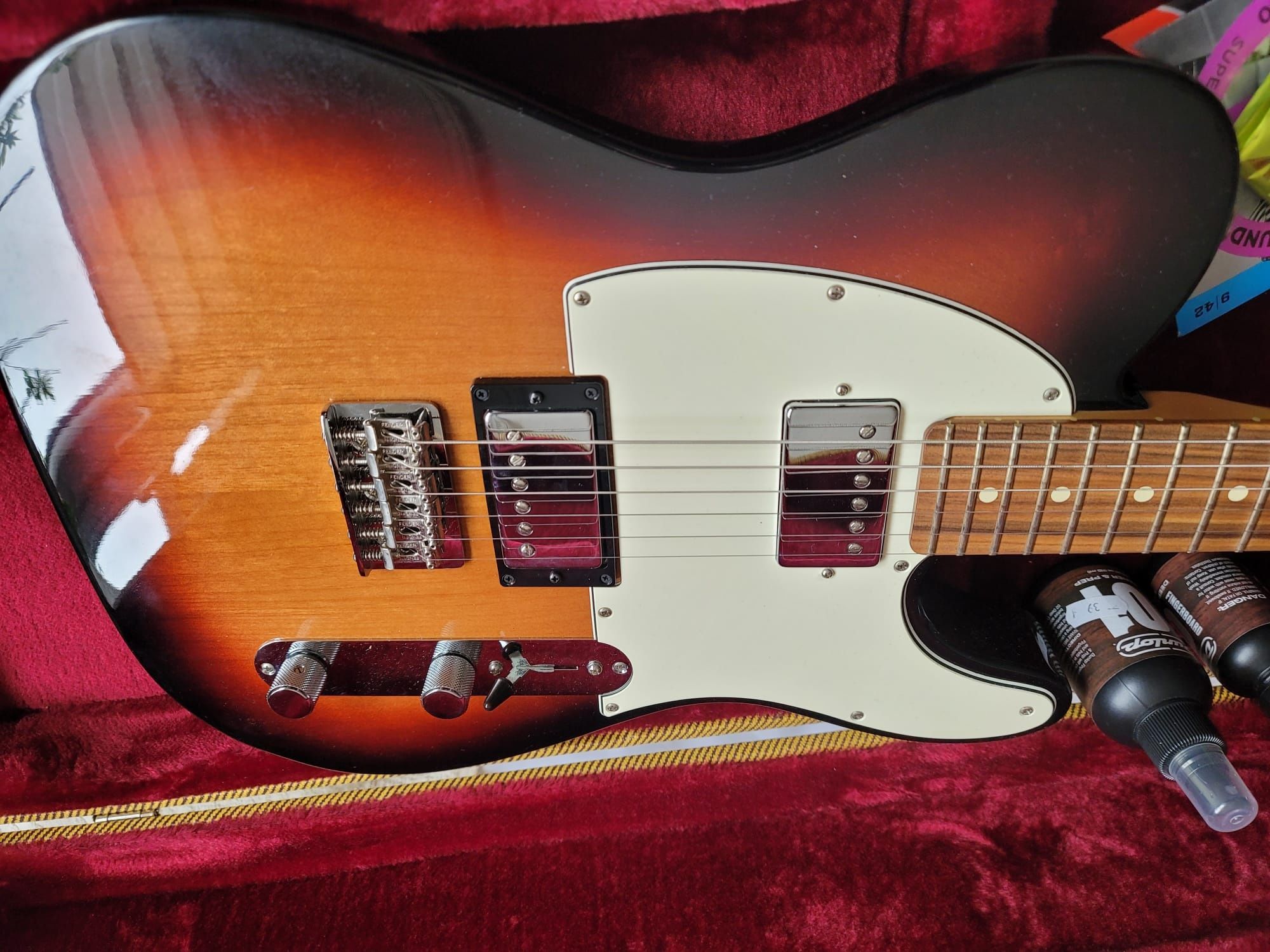 Gitara North American Fender Telecaster With Accessories