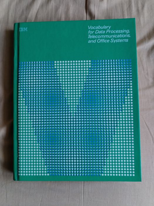 Vocabulário data processing IBM