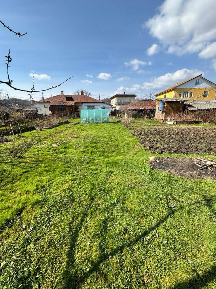 Продаж будинку можливо на розтерм, по перерахунку.