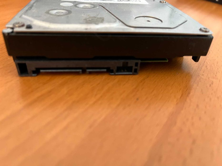 Disco Rígido 3,5" SATA 1000Gb (1Tb)