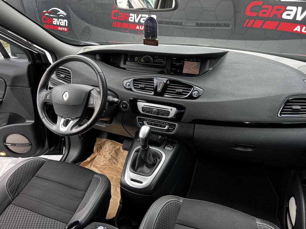 Renault Grand Scenic Bose из Швейцарии