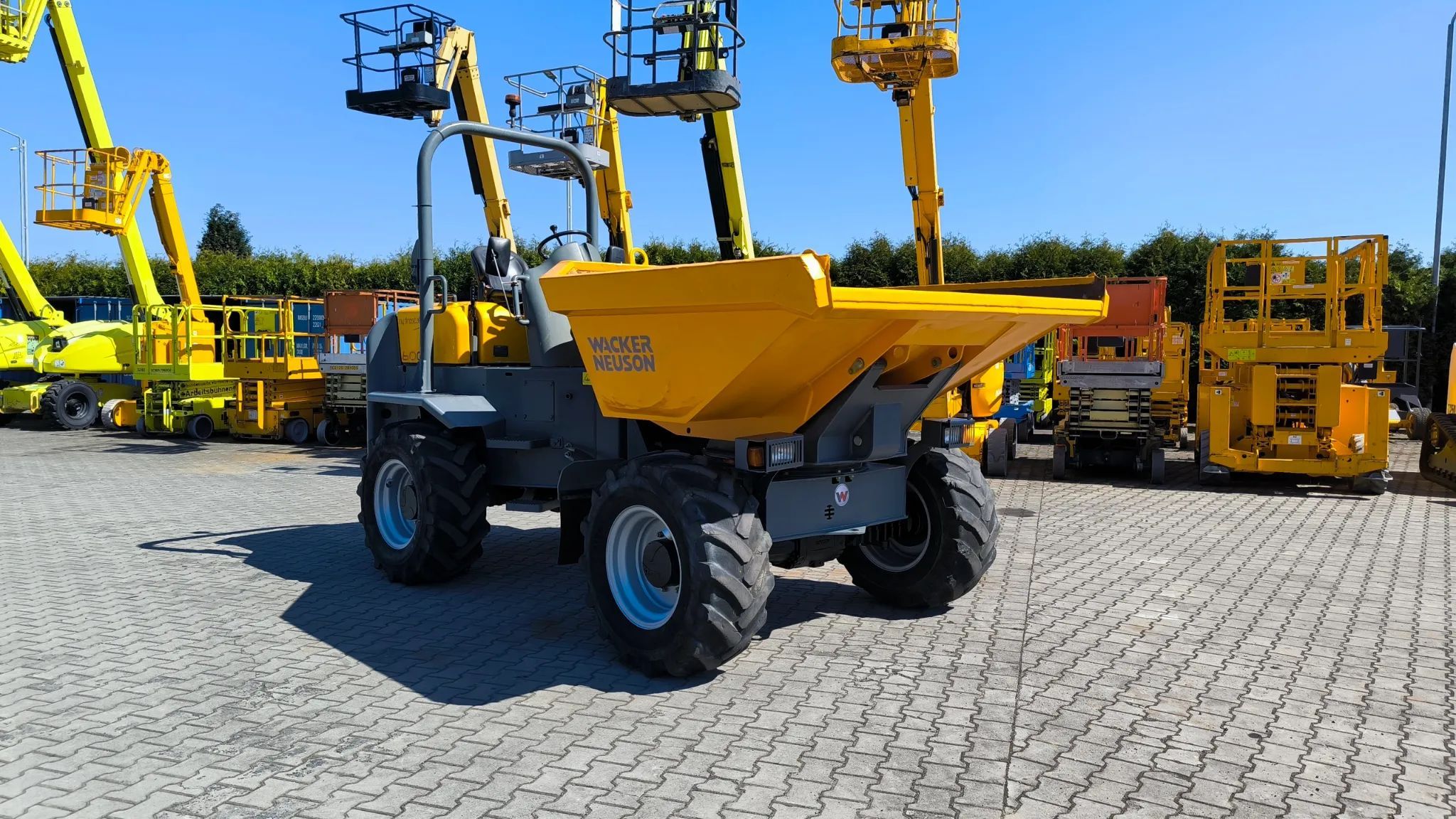 Wacker Neuson 6001 S  Wozidło - wywrot obrotowy na 3 strony