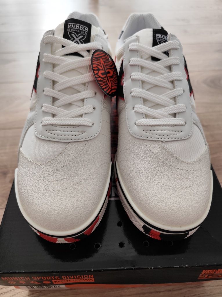 Buty halowe Munich Indoor G3 futsal halówki profesjonaln wzmocnione 44