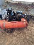 Compressor monofásico 100 L