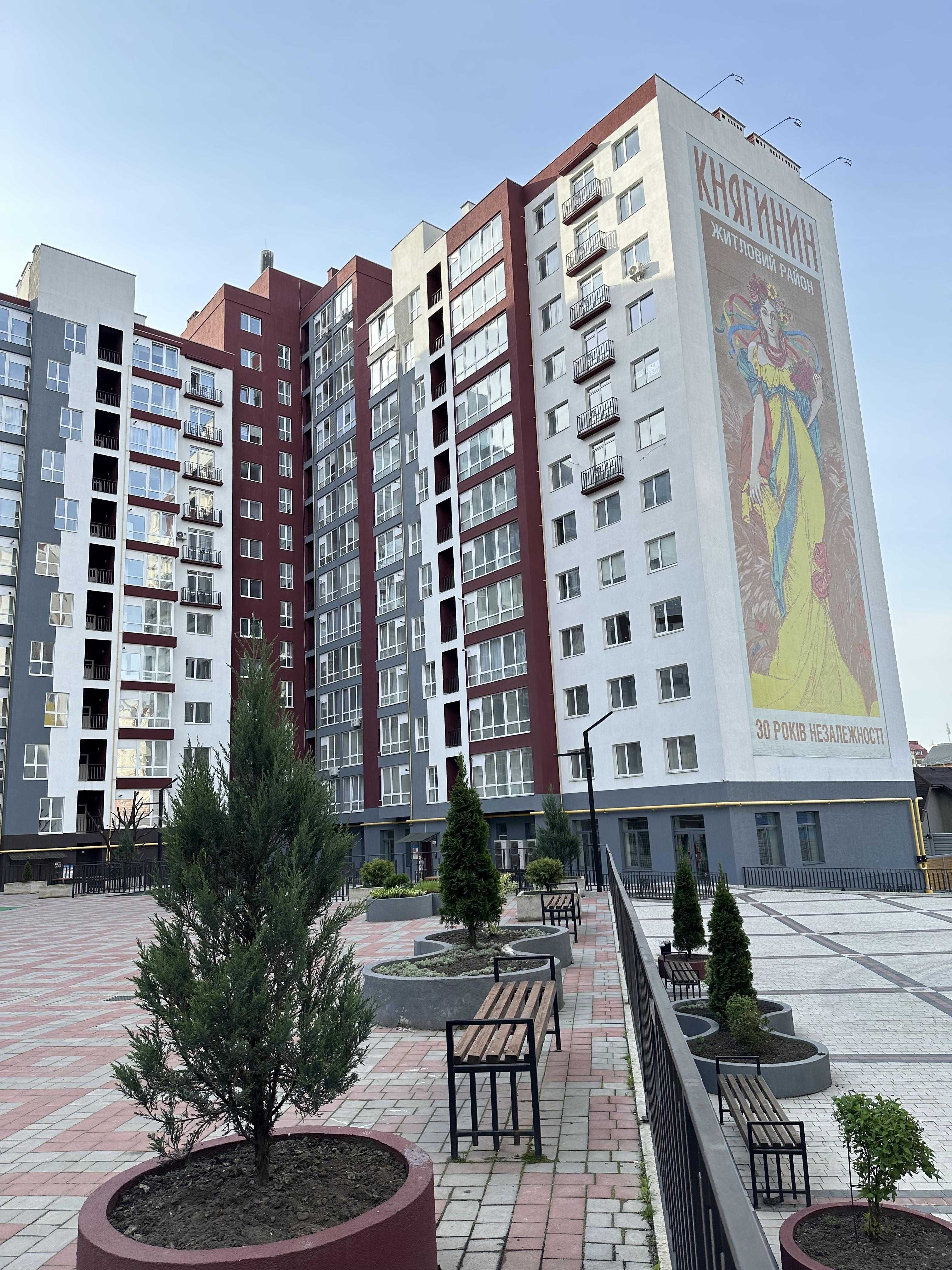 Продам квартиру в центрі, двокімнатна,Княгинин,2 кімн, Галицька