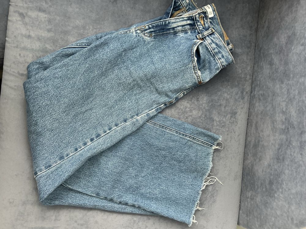 Spodnie Jeansowe Pull And Bear