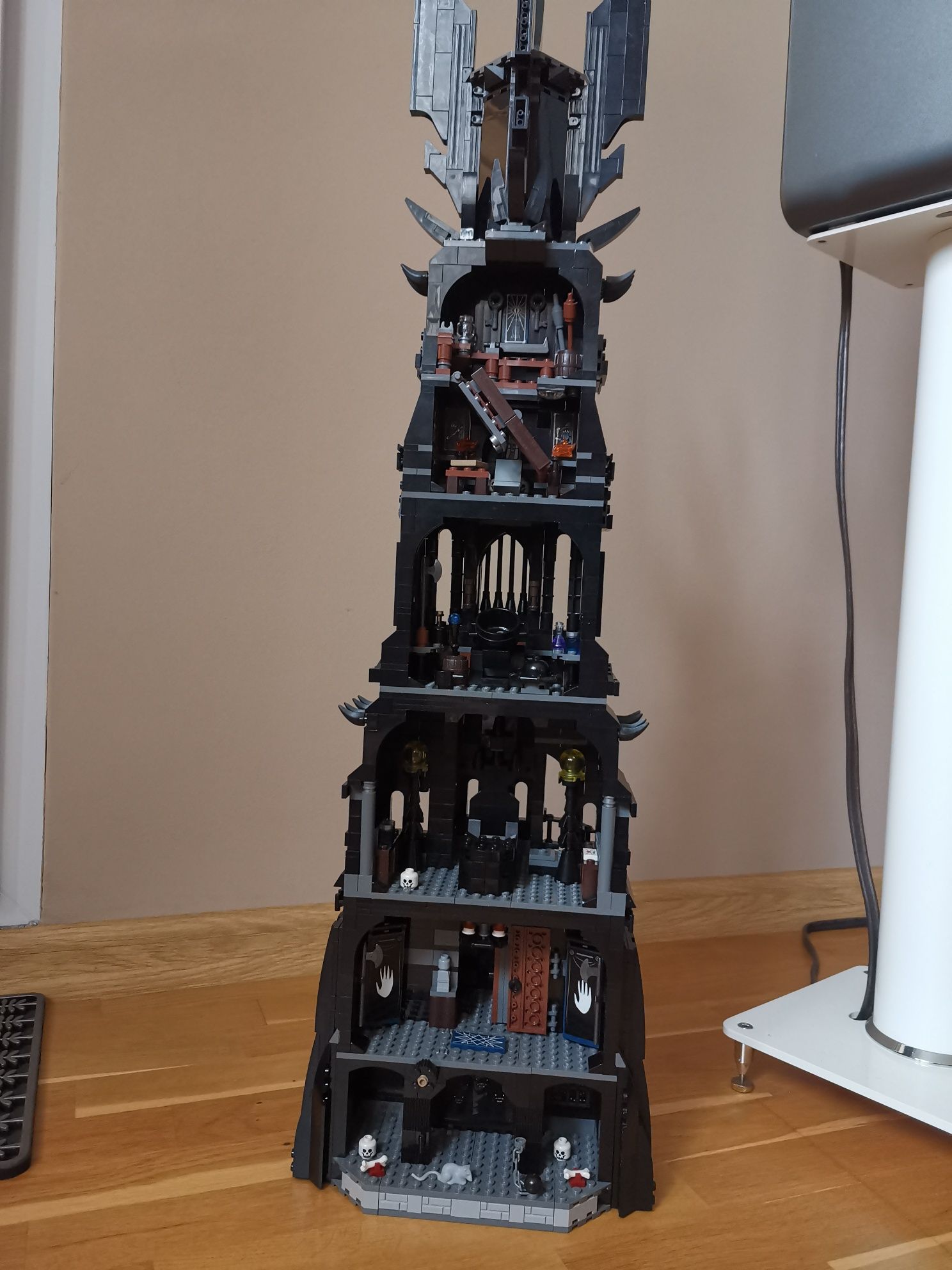 Lego 10237 Wieża Orthanc Lord of the Rings Hobbit