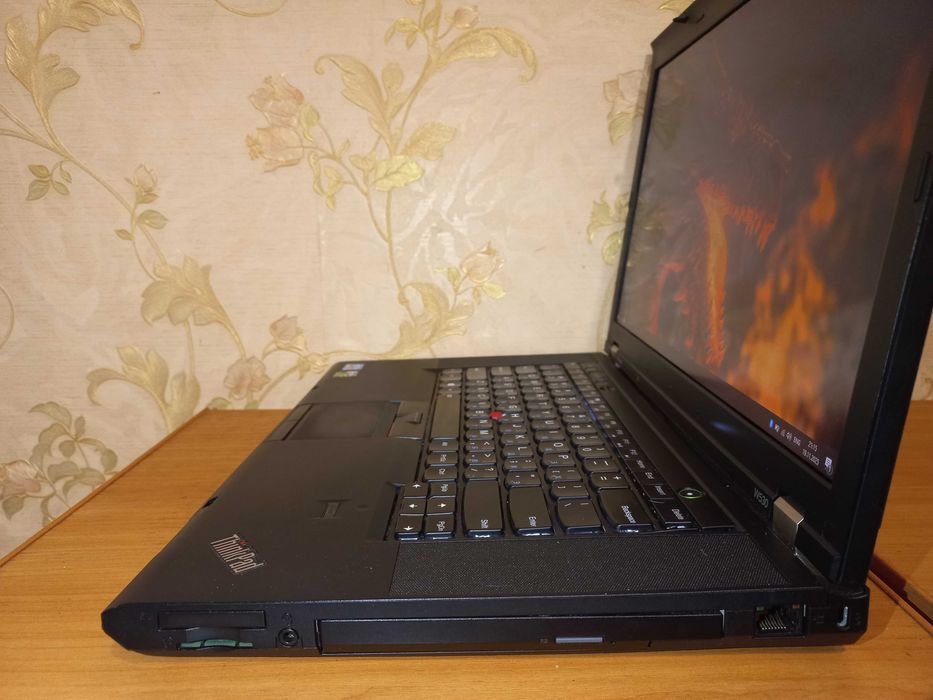 Игровой Видео GTX 1060  (6 ГБ)  Intel Core i7 / 16 RAM/ Lenovo ThinPad