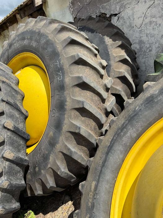 Колеса на комбайн JohnDeere (джондір)