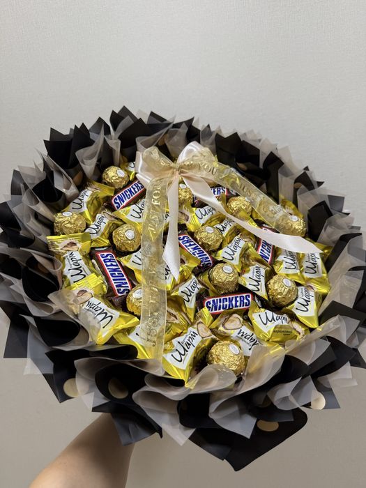 Букет з цукерок, рафаелло, подарунок