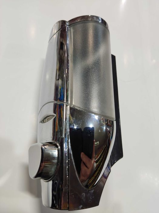 Дозатор для жидкого мыла (настенный)