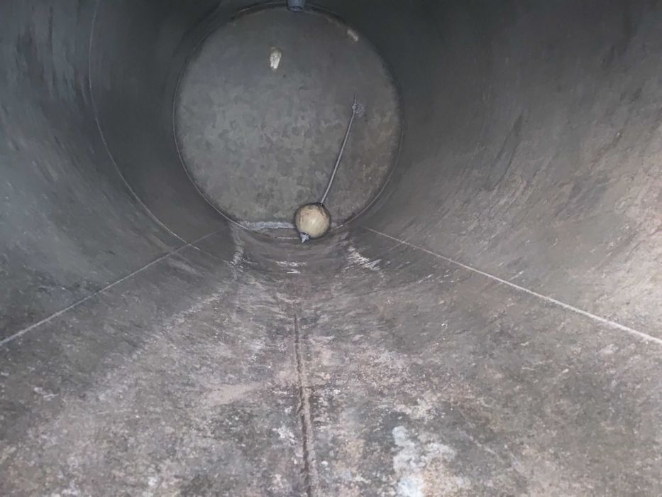 Ładowacz Cyklop Beczkowóz Pomot Chojna 4000 l