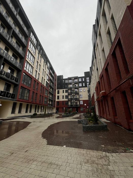 Продаж 4к квартири на Чупринки, елітний новобуд в історичній частині