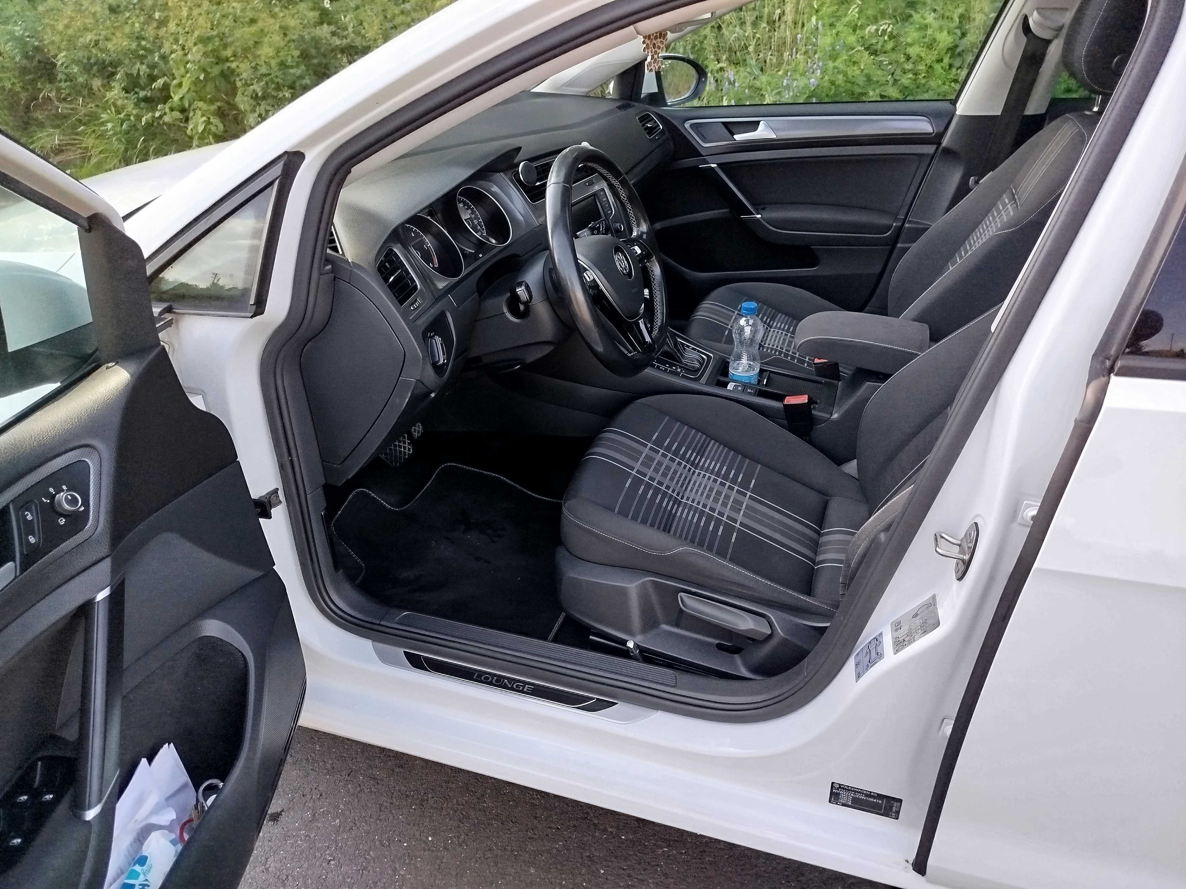 VW Golf 7 1.6 TDI Automat Ledy Bezwypadkowy Szklany Dach zadbany