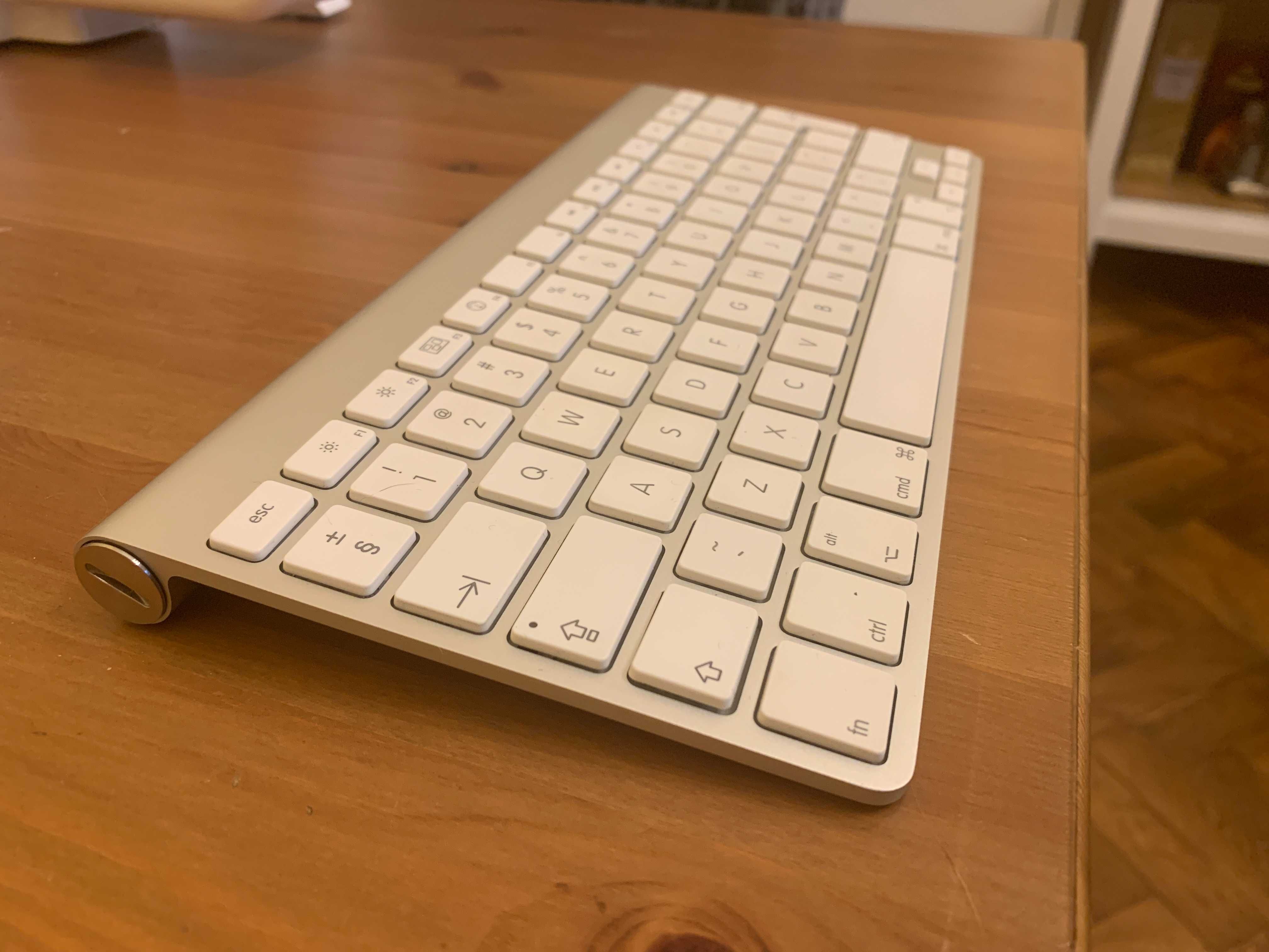 Klawiatura Apple Magic Keyboard uszkodzona