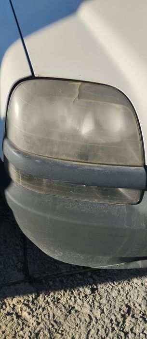 Фари Добло 2003 р