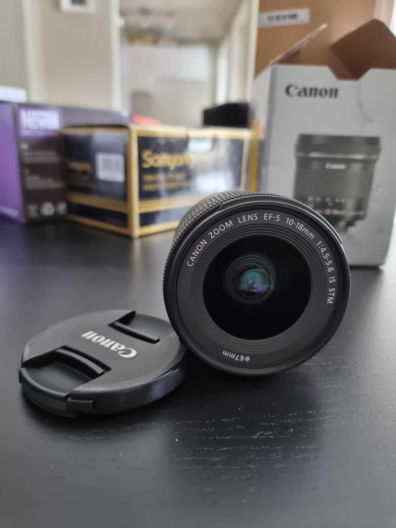 Zestaw fotograficzny: aparat CANON EOS 80D + obiektywy + akcesoria