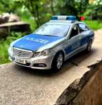 Модель 1:18 Mercedes Benz maisto