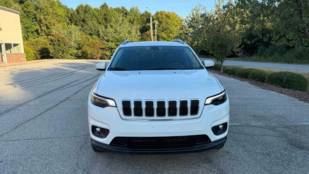 Jeep Cherokee Latitude Plus      2019