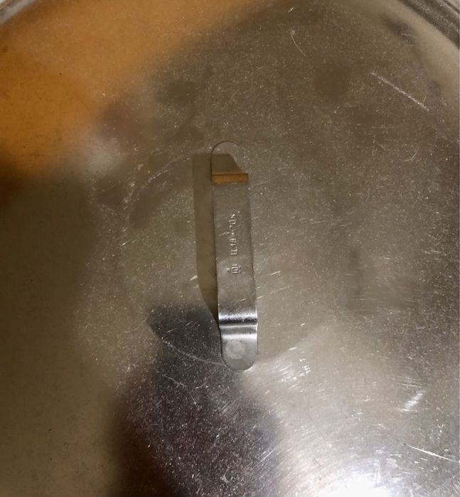 Кастрюля из нержавеющей стали (30 литров)